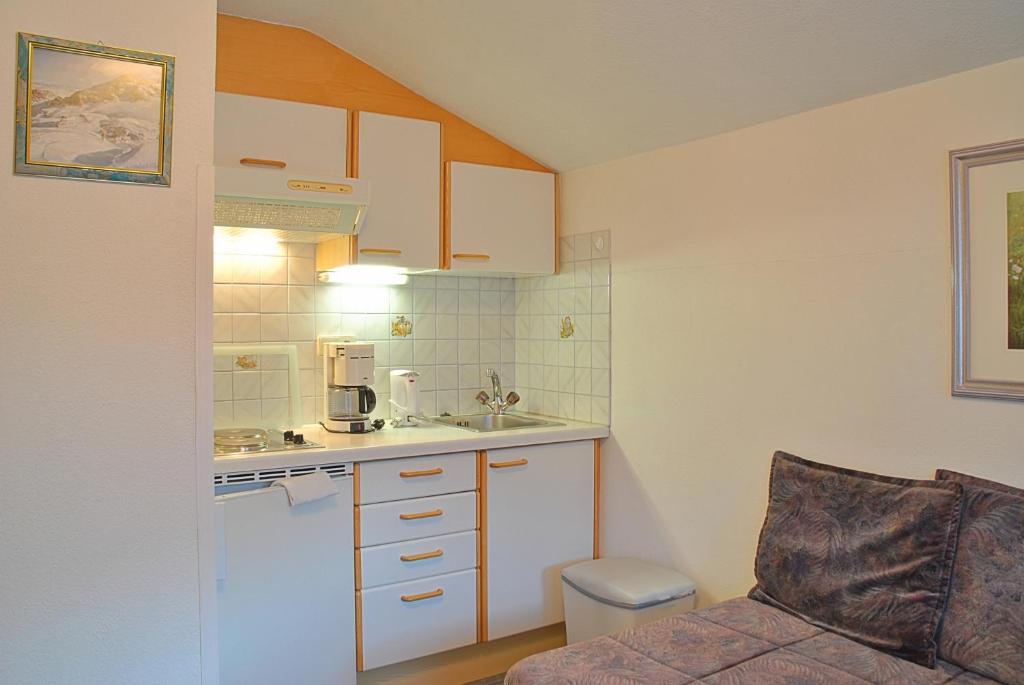 Gaestehaus Resi Jerzens Bagian luar foto