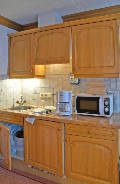 Gaestehaus Resi Jerzens Ruang foto