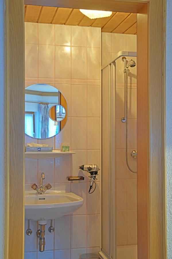Gaestehaus Resi Jerzens Ruang foto